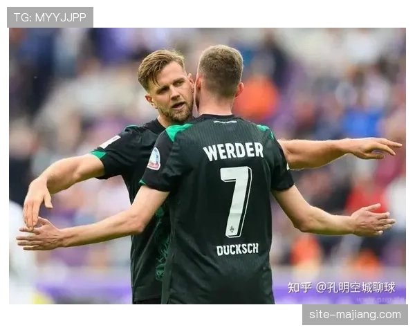 帕夫利迪斯14球领跑射手榜,本菲卡锋线支柱点射精湛